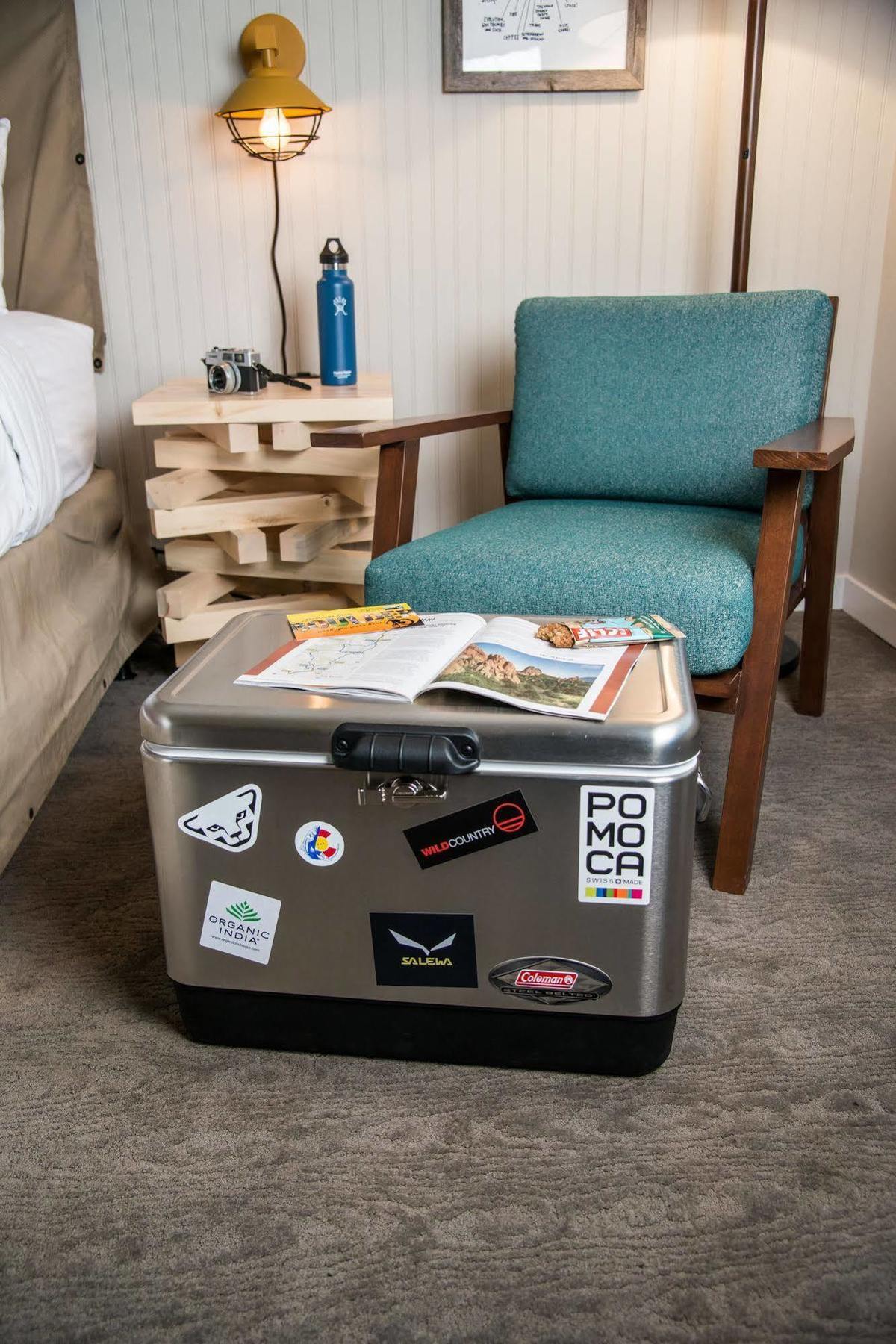 Hotel Basecamp Boulder Esterno foto